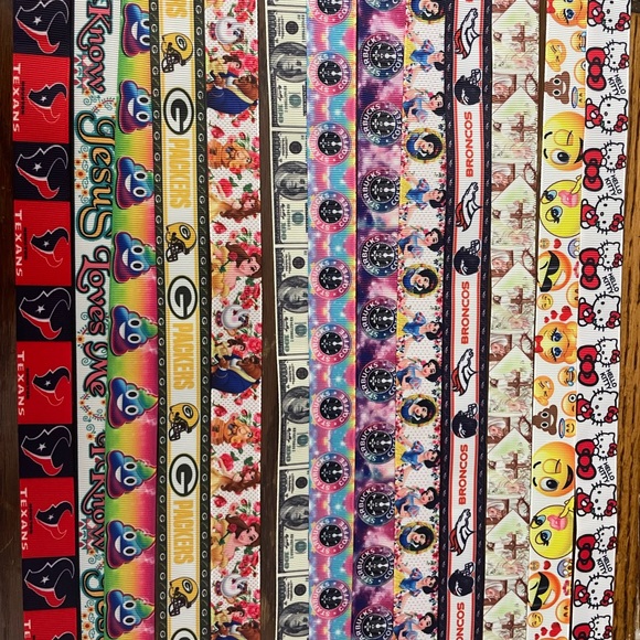 2/$25 bundle random print gross grain ribbons plus 5 yard cotton twill tape - Picture 6 of 9